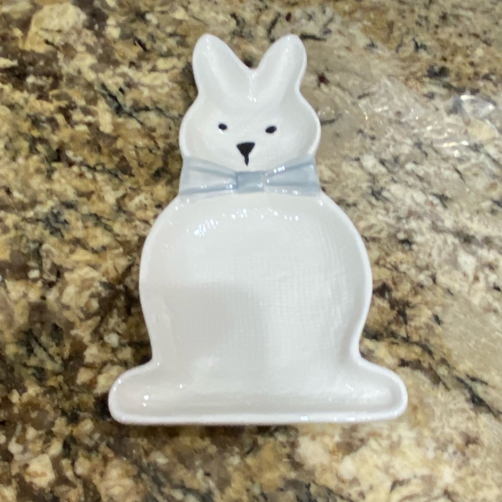 Potter’s Studio dapper rabbit spoon rest/trinket dish - Brand new